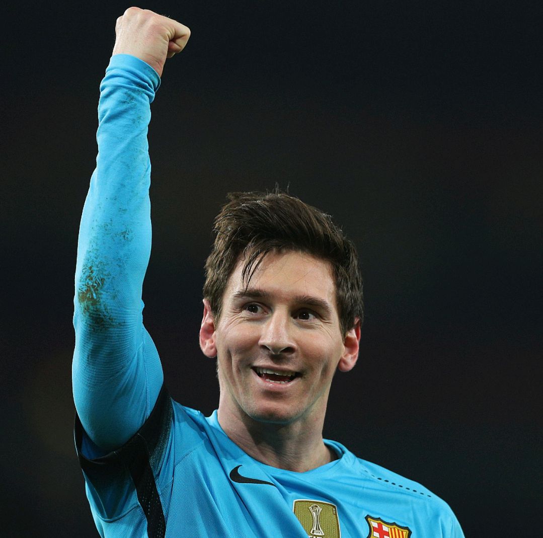 戈麦斯：儿子喜欢皮尔洛，我说光脚法好没用也要学习加图索（戈麦斯：儿子迷皮尔洛，我提醒他光有脚法不够，还得向加图索取经）